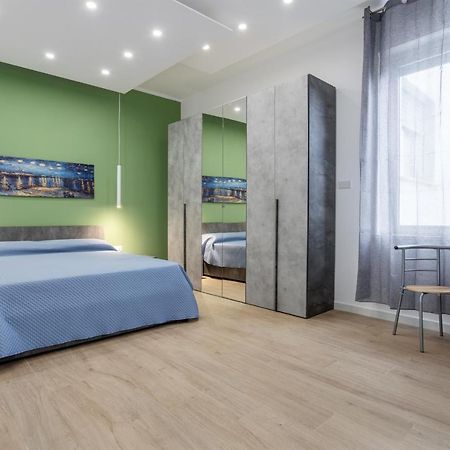 イーゾラ・デッレ・フェンミネ La Casa Di Simoneヴィラ エクステリア 写真